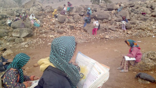 بازدید از مدرسه ۱۲ کلاسه شهید اسدالهی روستای آقبلاغ آقا جان خان