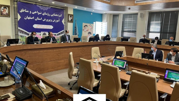 خیرین مدرسه ساز علاوه بر ساخت فضاهای آموزشی ، فرهنگ "ایثار و گذشت" را به دانش آموزان می آموزند