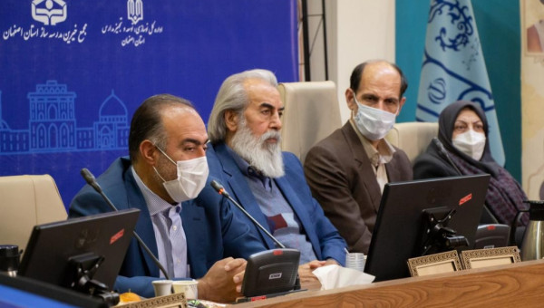 مراسم تکریم و تجلیل از همراهان کاروان مقدس مدرسه سازی استان اصفهان برگزار شد