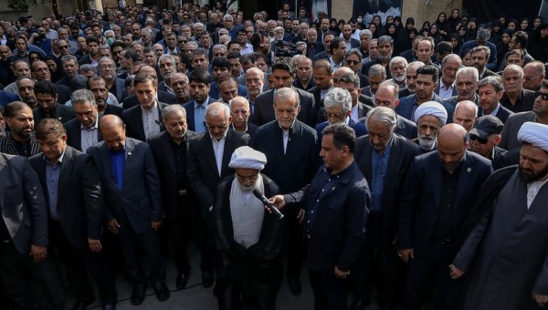 اسوه نیکی و صداقت مدرسه سازی کشور با بدرقه دوستدارانش در خانه ابدی آرام گرفت