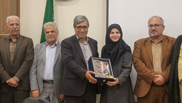 تجلیل از پیشکسوتان خیر مدرسه ساز استان اصفهان