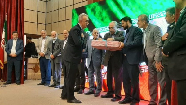 دهمین جشنواره تکریم خیرین مدرسه ساز رباط کریم  برگزار شد
